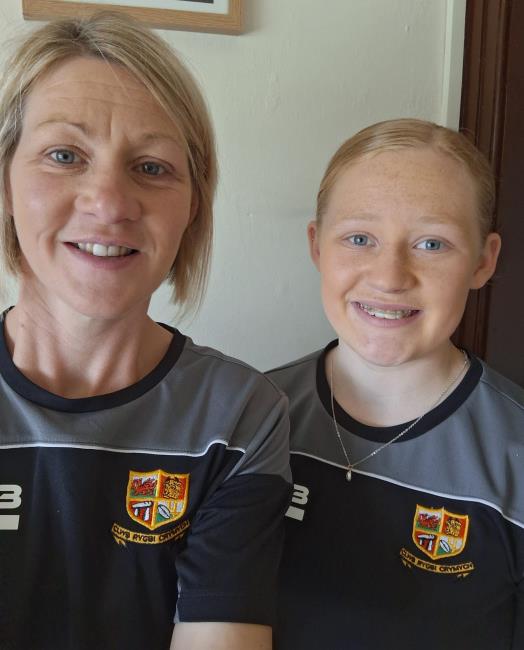 Del and Cadi Bryan - The female members of the Bryan Family - also involved